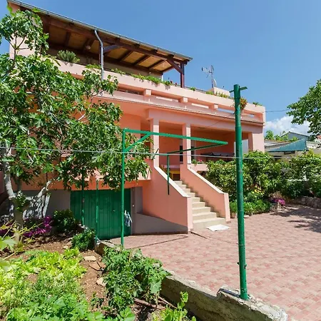 Διαμέρισμα Marija *